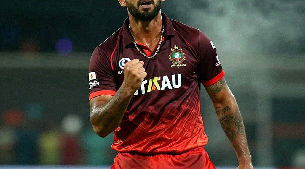 চায়ের বিরতি: এশিয়ার ক্রিকেট যে চব্বিশ ঘণ্টা কেউ ফিল্ম করে না