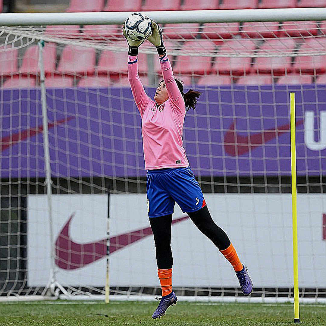 The Second Minute at Camp Nou: One Viral Lineup and Four Unfinished Deal Sheets