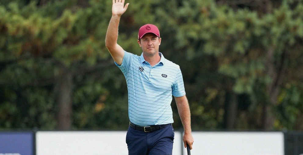 7-3 at Medinah: The Number Behind the Golden Wave Is Red, and the History Is Grey