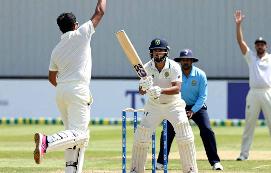 ডারবানের ১৯০ থেকে নিউল্যান্ডসের প্রশ্ন: অস্ট্রেলিয়ার নির্বাচনী ধাঁধা আর ফিটনেসের নীরব জুয়া